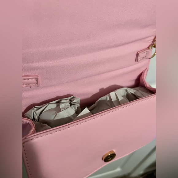 Purse, pink with gold accents. - Picture 7 of 8
